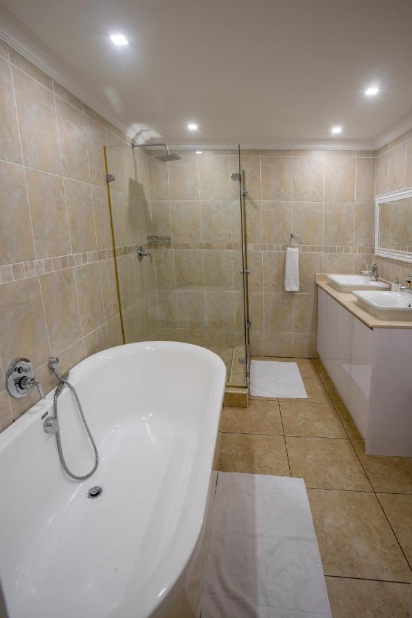 Stay At The Point - Peaceful Plentiful Penthouse Durban Extérieur photo