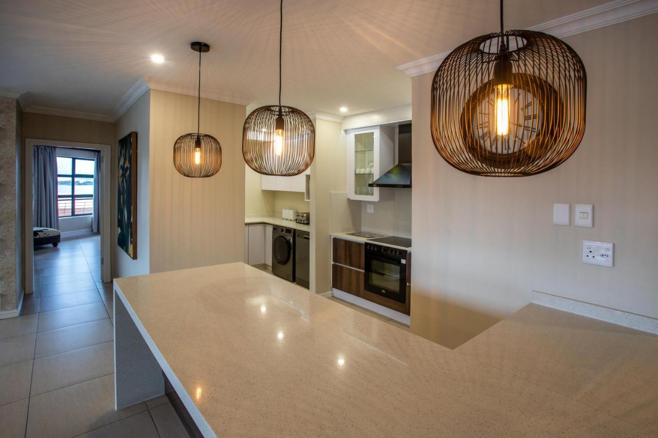 Stay At The Point - Peaceful Plentiful Penthouse Durban Extérieur photo